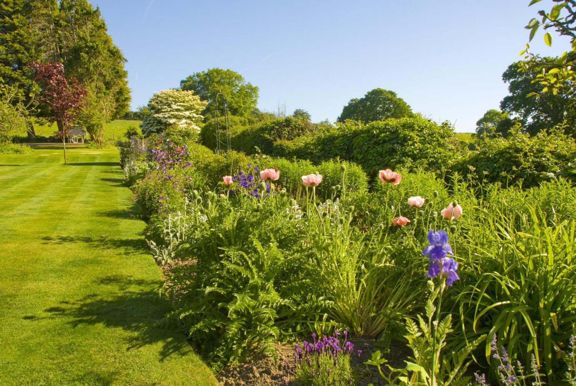 Cleavers Lyng 16Th Century Country House Herstmonceux Bagian luar foto